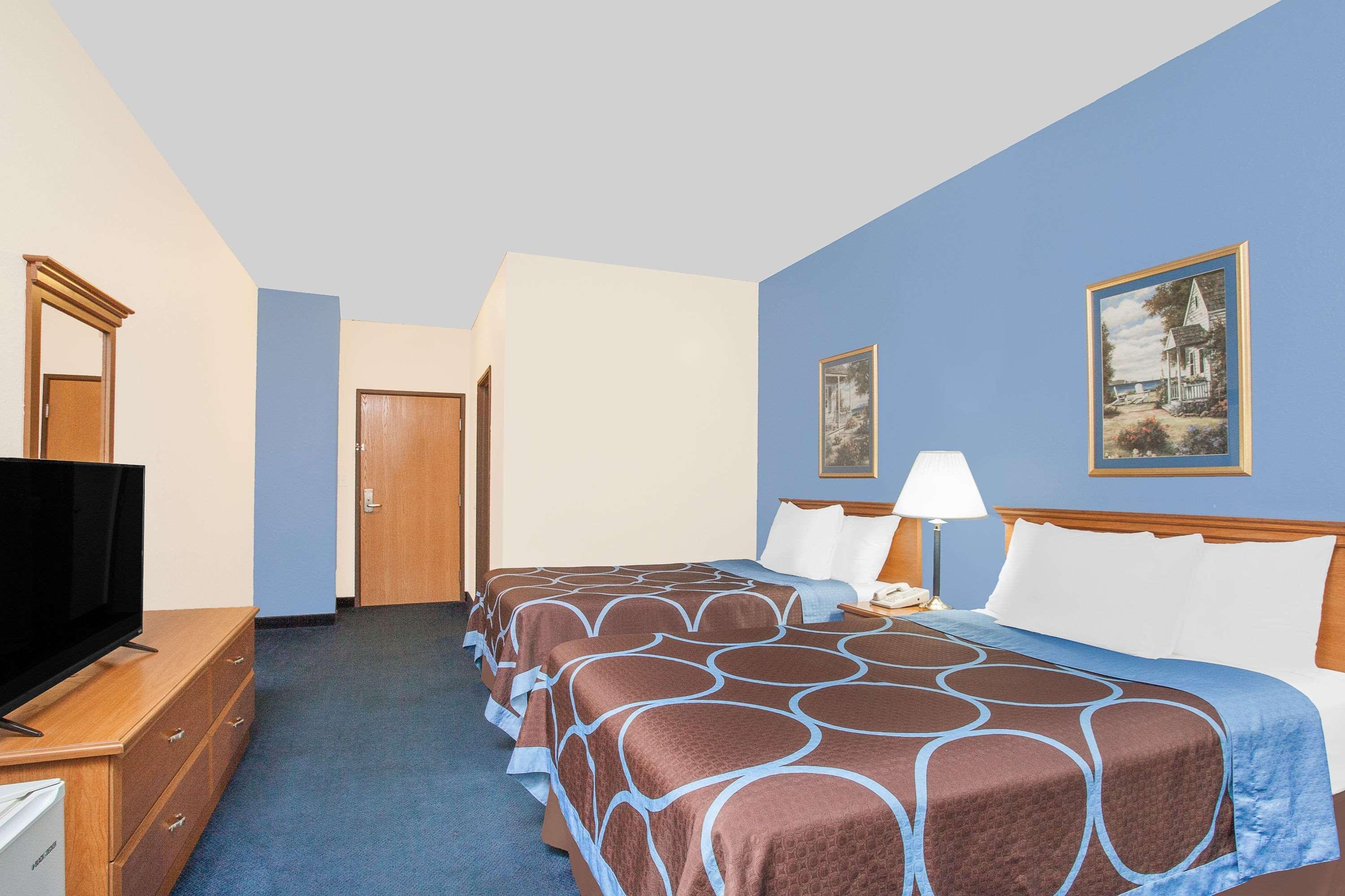 Super 8 By Wyndham Cobleskill Ny Zewnętrze zdjęcie