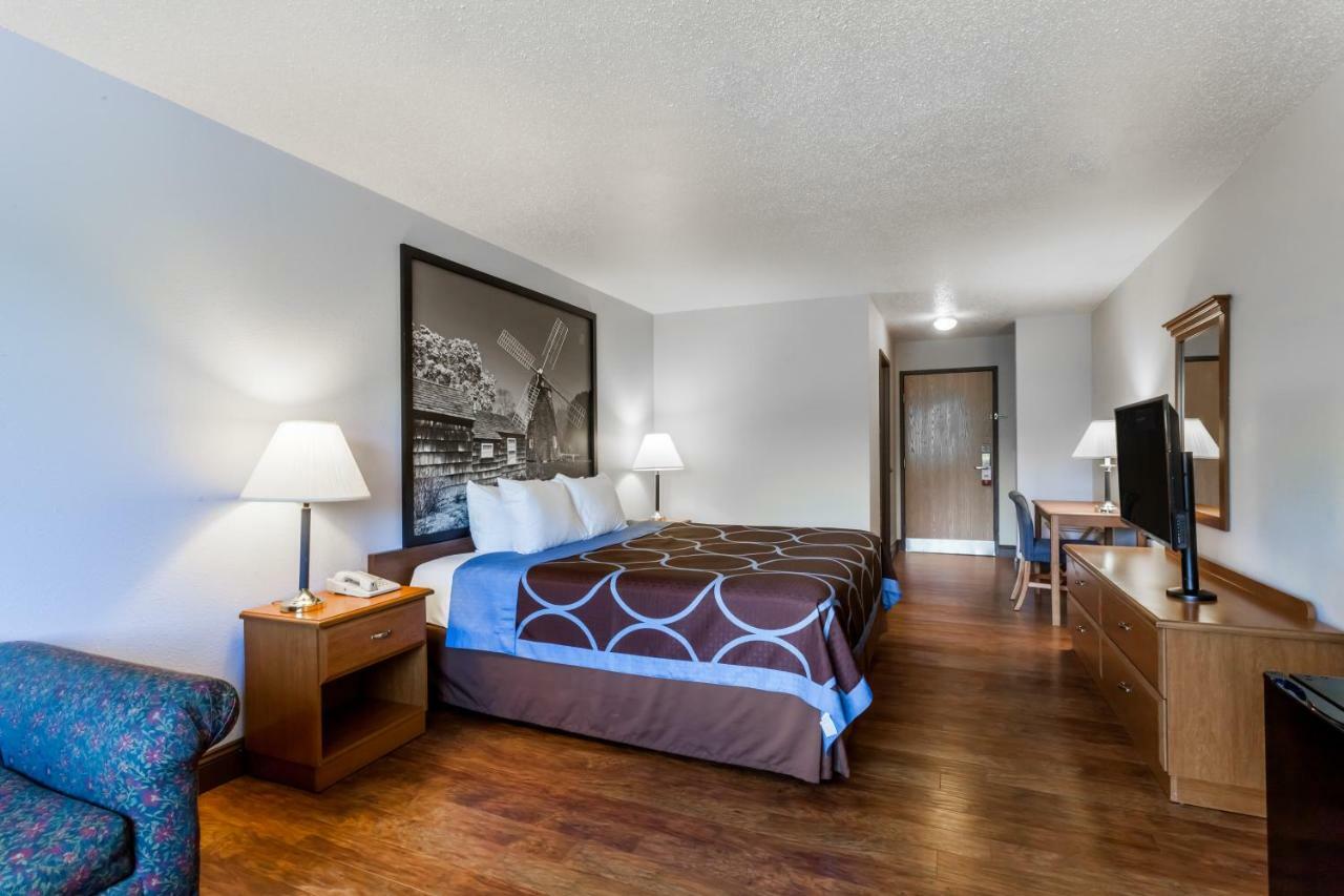 Super 8 By Wyndham Cobleskill Ny Zewnętrze zdjęcie